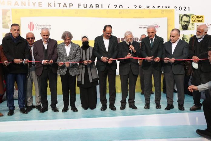 ANADOLU YAKASININ EN BÜYÜK KİTAP FUARI İKİNCİ KEZ KAPILARINI AÇTI6