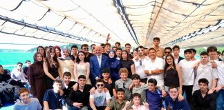 ÜMRANİYE’DE GELENEKSEL BOĞAZ MEZUNİYETİ BU YIL DA BİNLERCE ÖĞRENCİYİ AĞIRLADI…